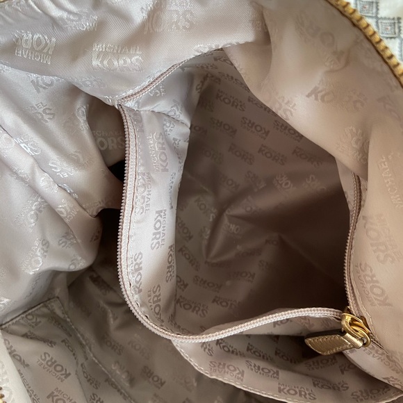 Gently used gold Michael Kors purse - Picture 5 of 5